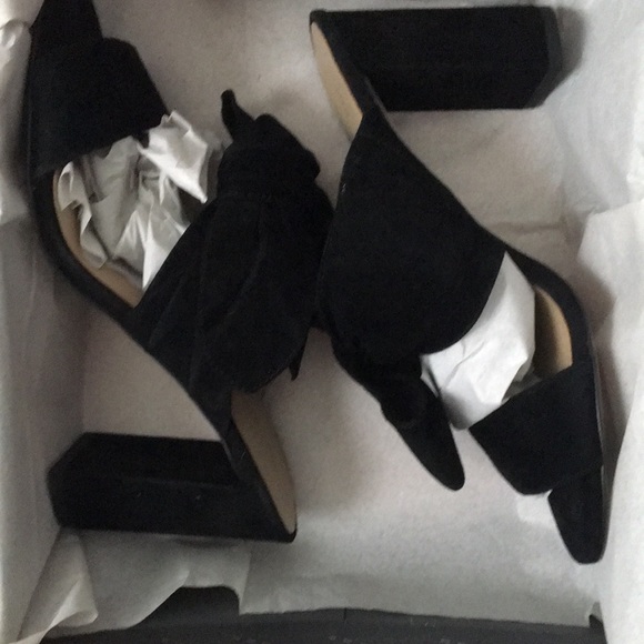 NIB • ANN TAYLOR Black Bow Heeled Slides - Picture 4 of 16